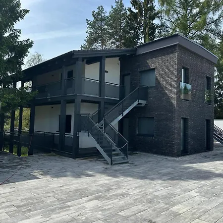 Apartman V Korunach Stromu Kobylnice