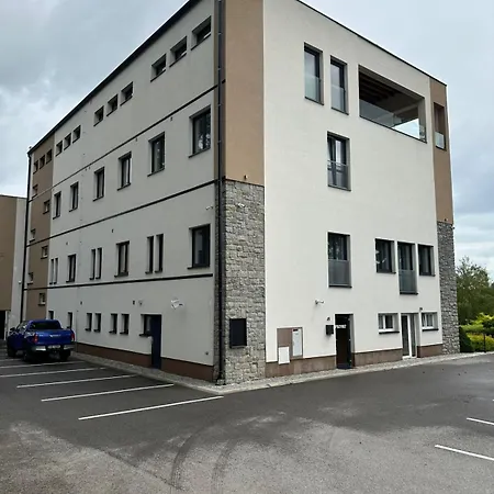 Apartman V Korunach Stromu