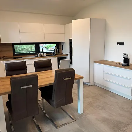 V Korunach Stromu Apartman