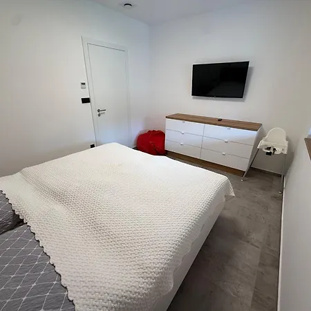 V Korunach Stromu Apartman Kobylnice