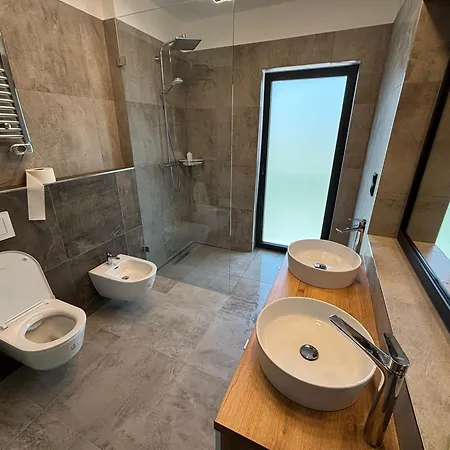 Apartmán V Korunách Stromů