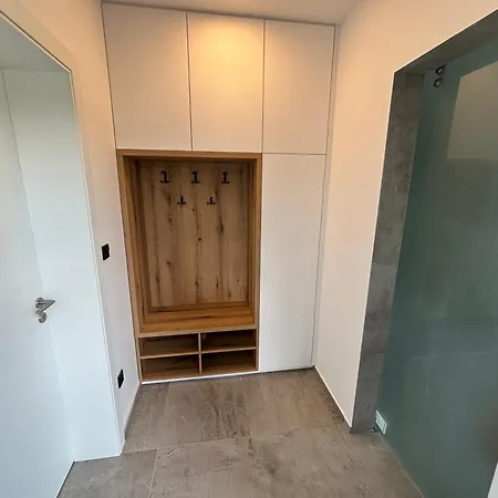 V Korunach Stromu Apartman Kobylnice
